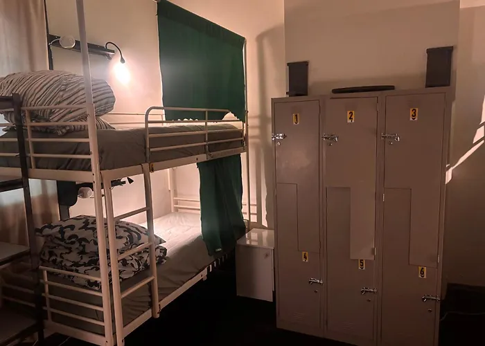 Shiralee Hostel -Note - Valid Passport Required To Check In Perth